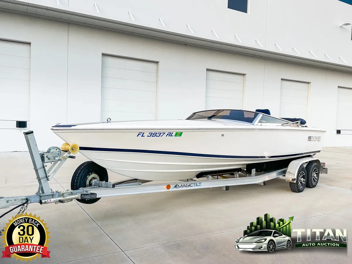 1995 Donzi Classic 22