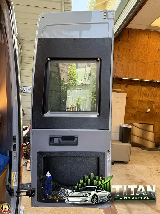Gallery image 16