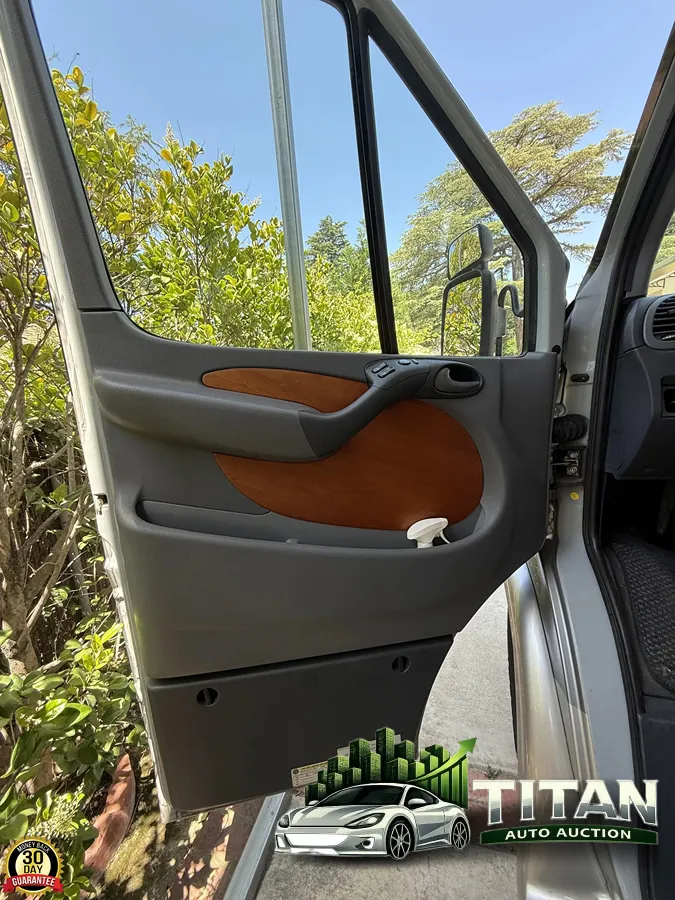 Gallery image 17