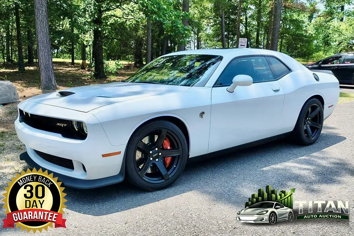 2017 Dodge Challenger SRT